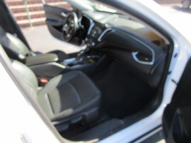 Chevrolet Malibu 4dr Sdn LT 2021