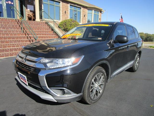 Mitsubishi Outlander AWC 4dr SEL 2016 Mitsubishi Outlander AWC 4dr SEL 2016