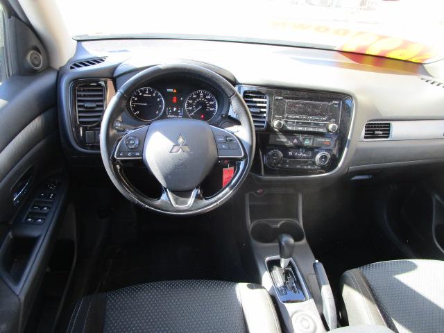 Mitsubishi Outlander AWC 4dr SEL 2016 Mitsubishi Outlander AWC 4dr SEL 2016