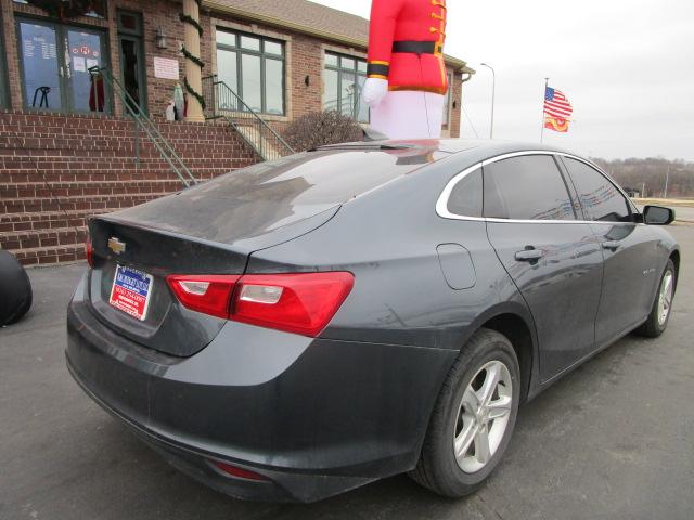 Chevrolet Malibu 4dr Sdn LS w/1FL 2020