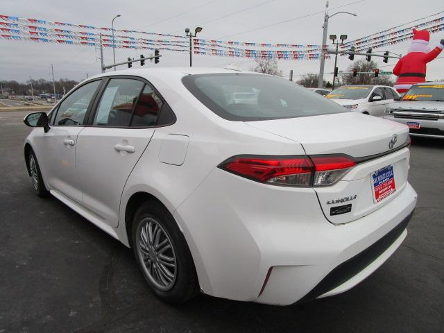 Toyota Corolla LE CVT (Natl) 2021