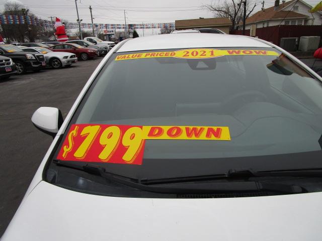 Toyota Corolla LE CVT (Natl) 2021