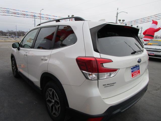 Subaru Forester Premium CVT 2020