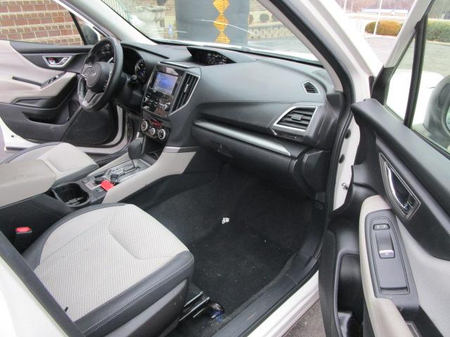 Subaru Forester Premium CVT 2020