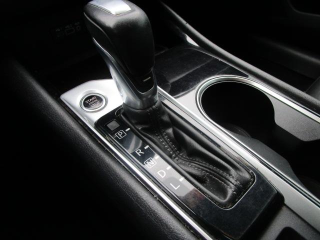 Nissan Altima 2.5 SV Sedan 2021