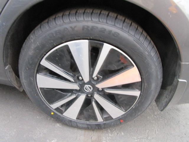 Nissan Altima 2.5 SV Sedan 2021