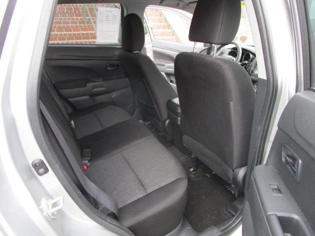 Mitsubishi Outlander Sport ES 2.0 CVT 2021