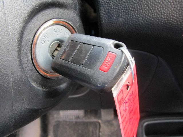 Mitsubishi Mirage ES CVT 2022