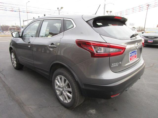 Nissan Rogue Sport FWD S 2022