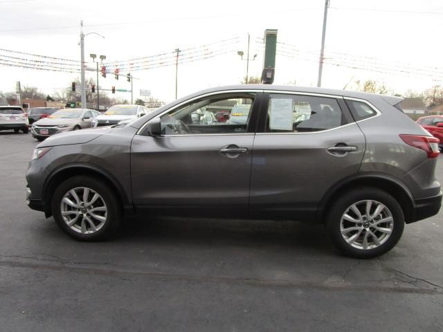 Nissan Rogue Sport FWD S 2022