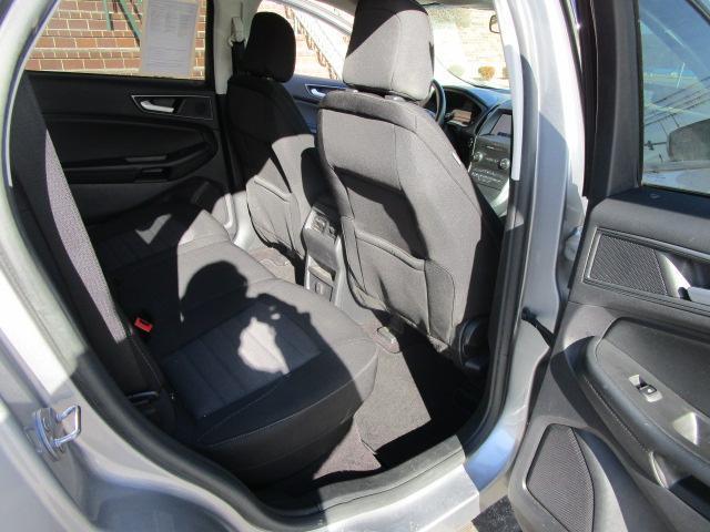 Ford Edge SE FWD 2020