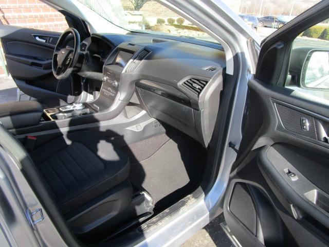 Ford Edge SE FWD 2020