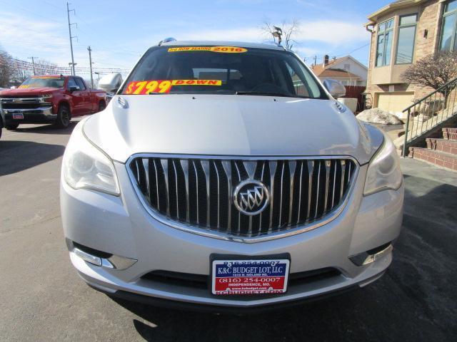 Buick Enclave FWD 4dr Leather 2016