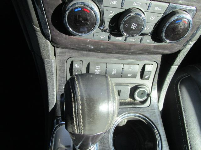 Buick Enclave FWD 4dr Leather 2016