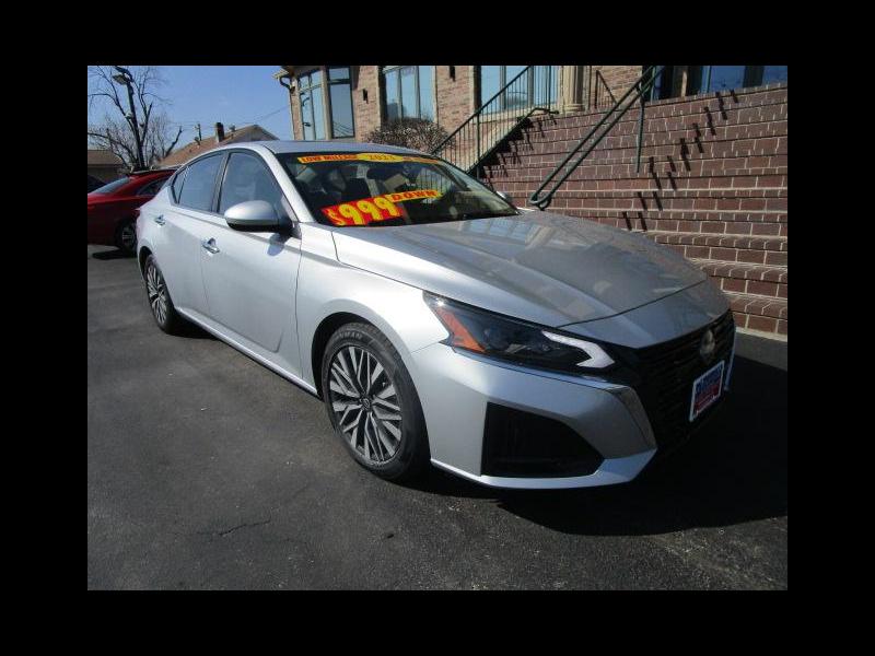 Nissan Altima 2.5 SV Sedan 2023