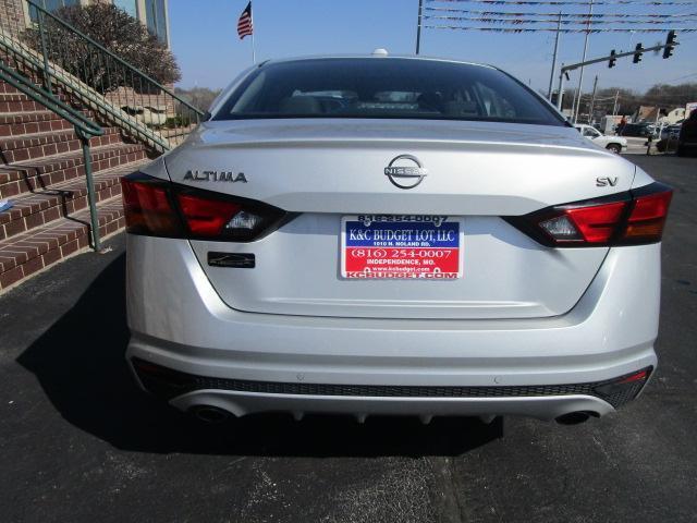 Nissan Altima 2.5 SV Sedan 2023