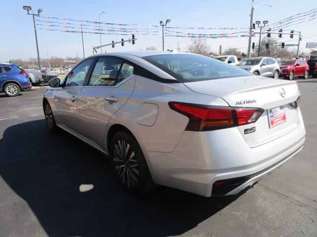 Nissan Altima 2.5 SV Sedan 2023