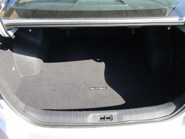 Nissan Altima 2.5 SV Sedan 2023