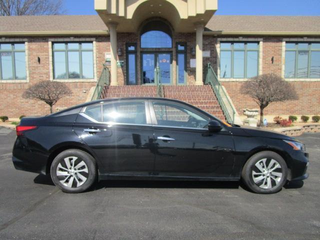 Nissan Altima 2.5 S Sedan 2021