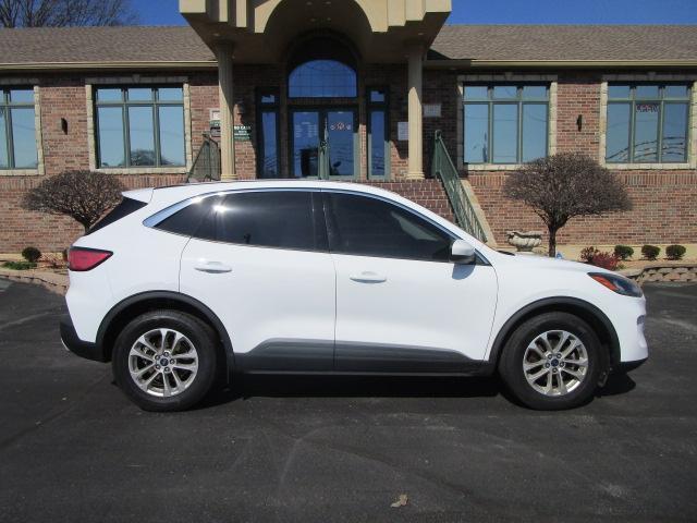Ford Escape SE FWD 2021