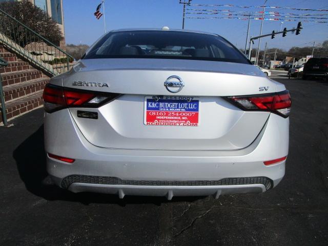 Nissan Sentra SV CVT 2022