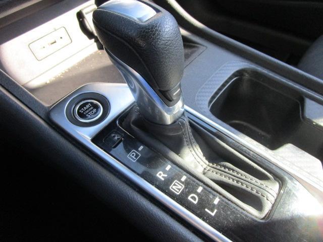 Nissan Sentra SV CVT 2022