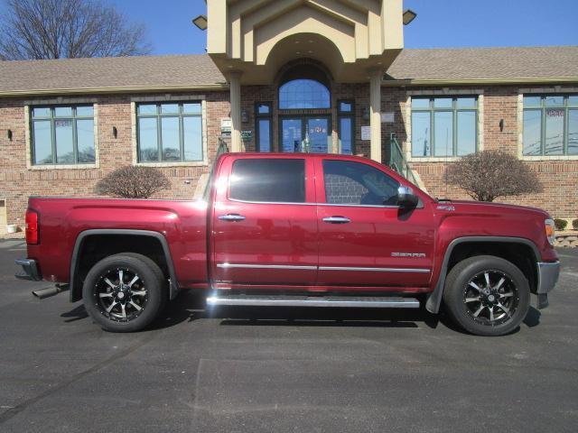 GMC Sierra 1500 4WD Crew Cab 143.5" SLT 2014