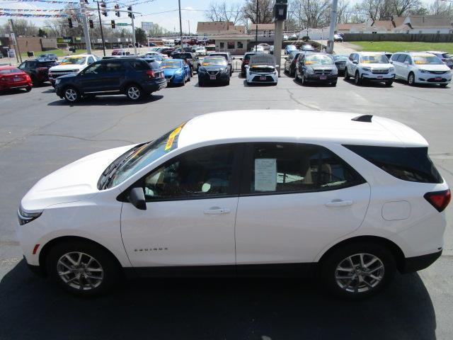 Chevrolet Equinox FWD 4dr LS w/1LS 2022