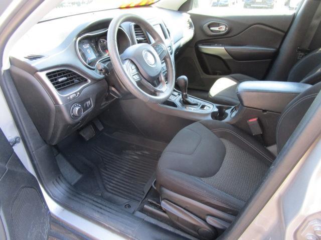 Jeep Cherokee Latitude FWD 2020