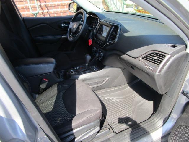 Jeep Cherokee Latitude FWD 2020