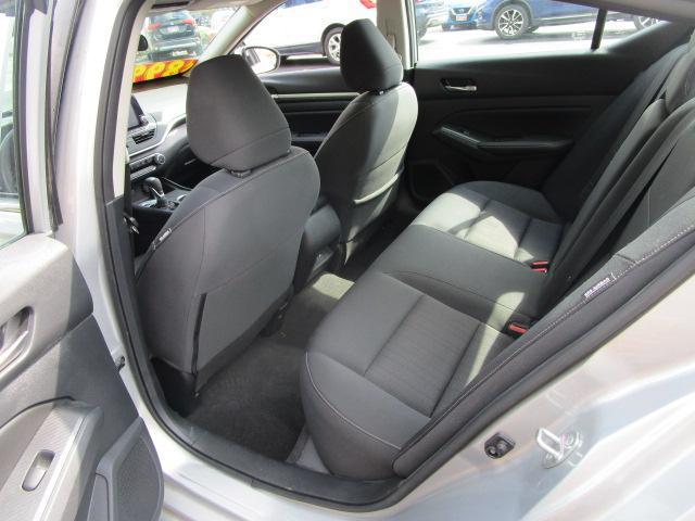 Nissan Altima 2.5 SV Sedan 2022