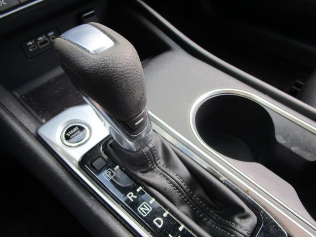 Nissan Altima 2.5 SV Sedan 2022