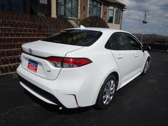 Toyota Corolla LE CVT (Natl) 2022