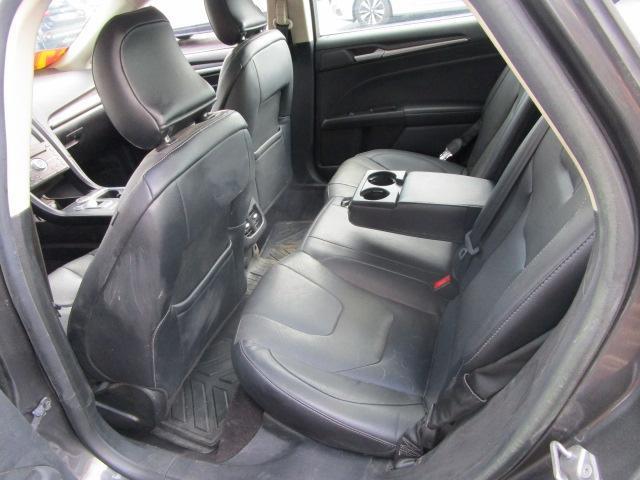 Ford Fusion Titanium FWD 2019