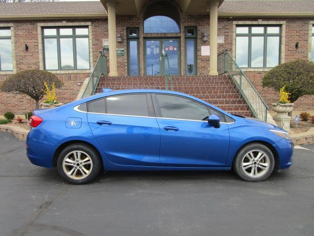 Chevrolet Cruze 4dr Sdn Auto LT 2016