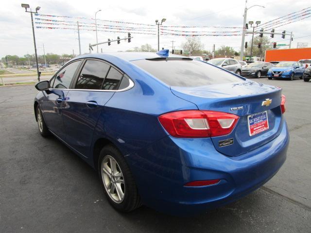 Chevrolet Cruze 4dr Sdn Auto LT 2016