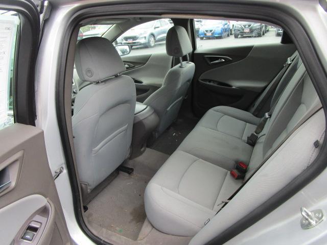 Chevrolet Malibu 4dr Sdn LS w/1FL 2021