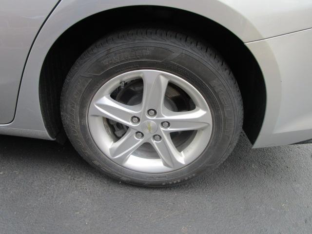 Chevrolet Malibu 4dr Sdn LS w/1FL 2021