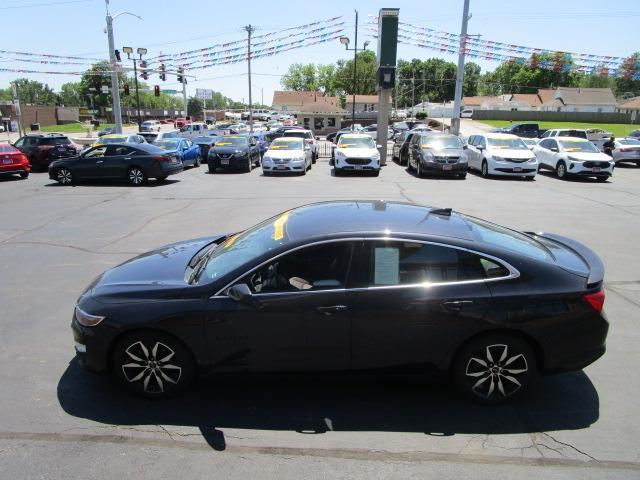 Chevrolet Malibu 4dr Sdn RS 2023