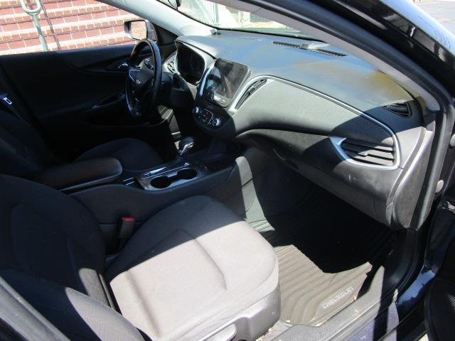 Chevrolet Malibu 4dr Sdn RS 2023