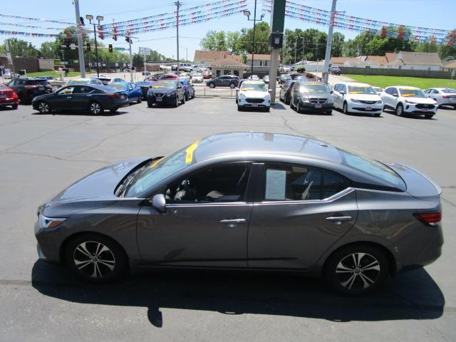 Nissan Sentra SV CVT 2021