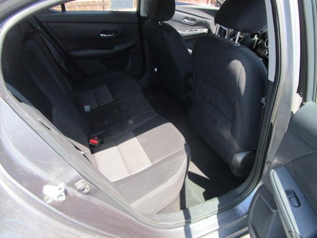 Nissan Sentra SV CVT 2021