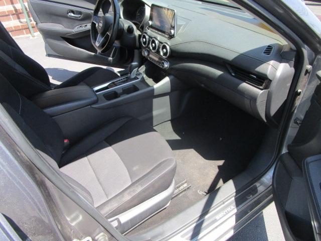 Nissan Sentra SV CVT 2021
