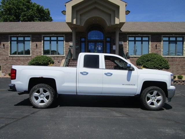 Chevrolet Silverado 1500 4WD Double Cab 143.5" LS 2015