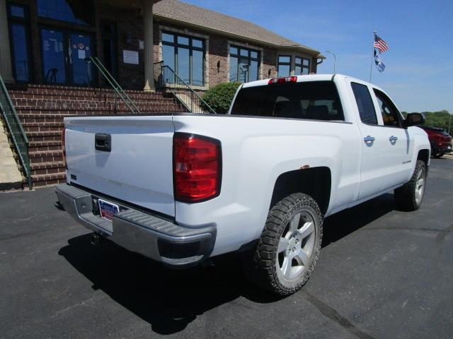 Chevrolet Silverado 1500 4WD Double Cab 143.5" LS 2015