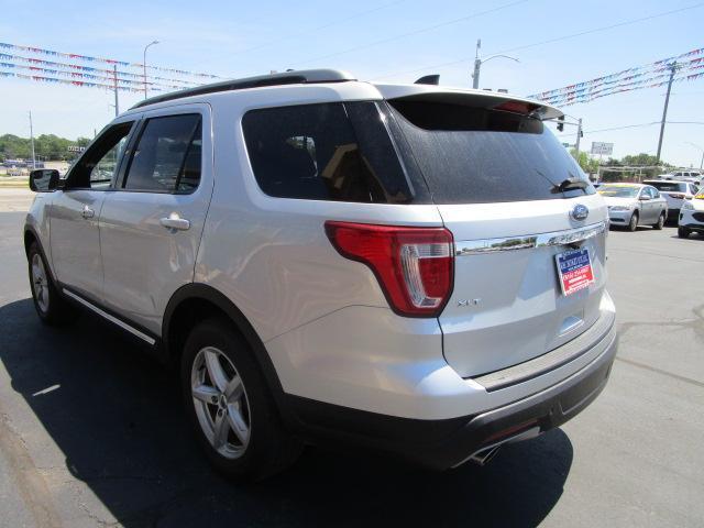Ford Explorer XLT FWD 2019
