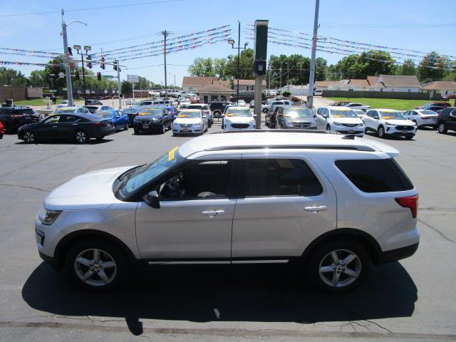 Ford Explorer XLT FWD 2019