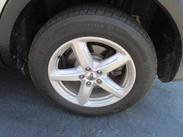 Ford Explorer XLT FWD 2019