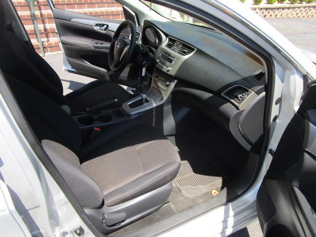 Nissan Sentra 4dr Sdn I4 CVT S 2014