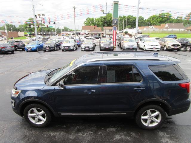 Ford Explorer XLT 4WD 2017